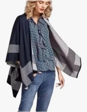 Cabi  M/L Shawl/cape Navy And Beige Reversible Flowy