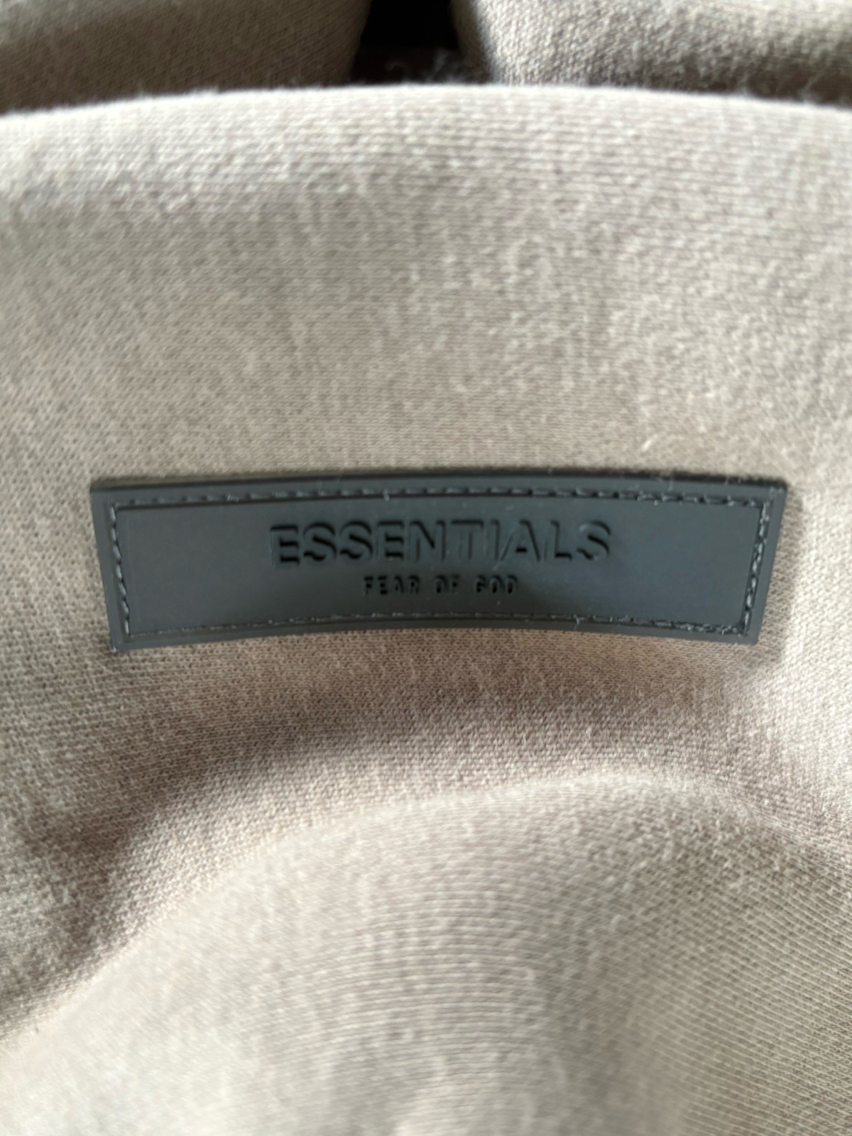 Essentials Fear Of God Hoodie. Desert Taupe. Brand New With Tags. Size XS thumbnail 7