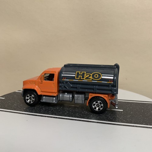 Matchbox Multipack Exclusive Orange Utility Water Tank Construction Orange NM - Picture 3 of 13