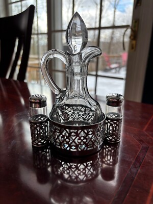 VINTAGE E. & J.B. GLASS CRUET AND SALT & PEPPER SHAKERS IN SILVER PLATED HOLDER