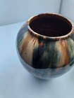 Gold - Lot 15: Brush McCoy Pottery Sancai Drip Glaze Vase — photo 4