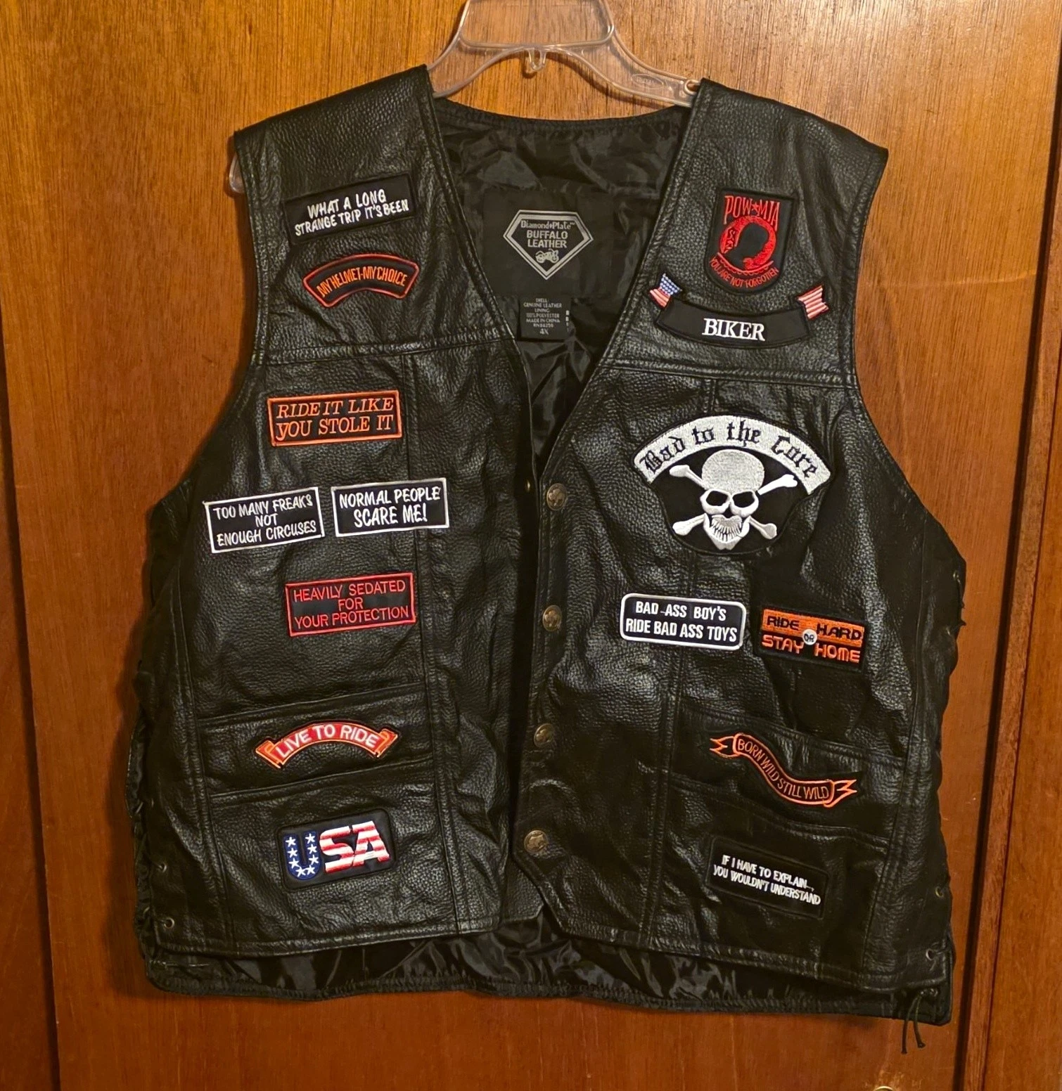 Diamond Plate Buffalo Leather Men's Biker Vest 4XL with Patches image 1