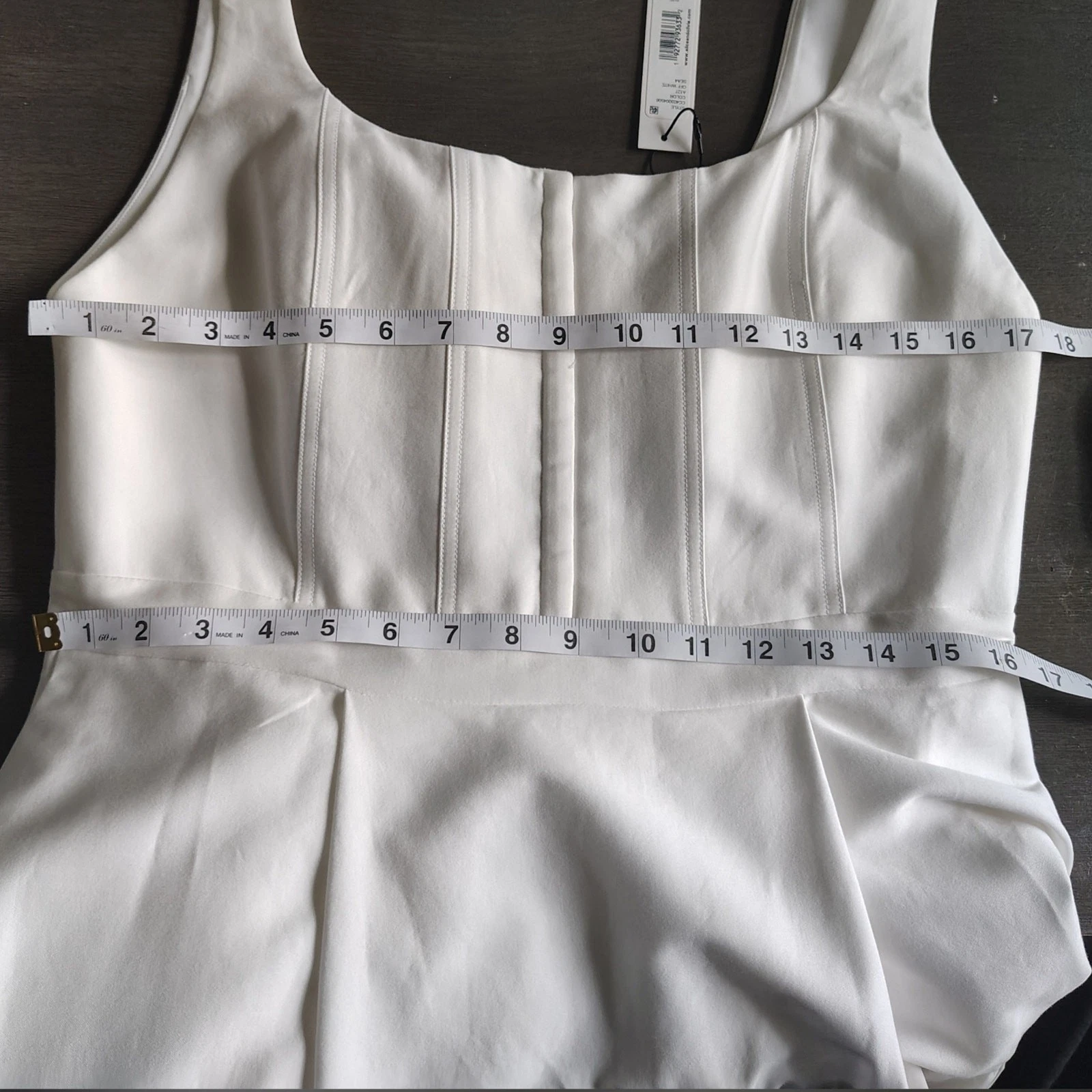 OFF WHITE Abito midi strutturato senza maniche bianco sporco Alice + Olivia Diana taglia 14