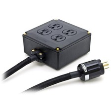 Oyaide OCB-1 SX V2 4-Outlet Power Distributio...