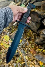 UBR CUSTOM HANDMADE HIGH CARBON STEEL HUNTING BOWIE KNIFE WITH LEATHER SHEATH
