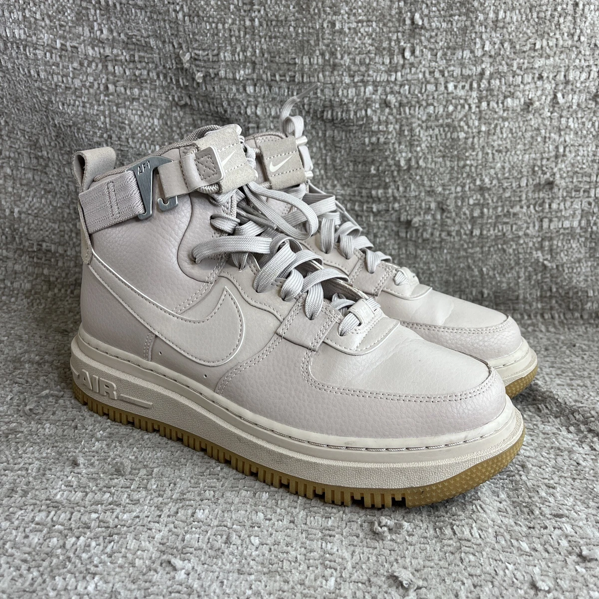 Nike Air Force 1 High Utility 2.0 Women s Size 8.5 Shoes Pink Gum
