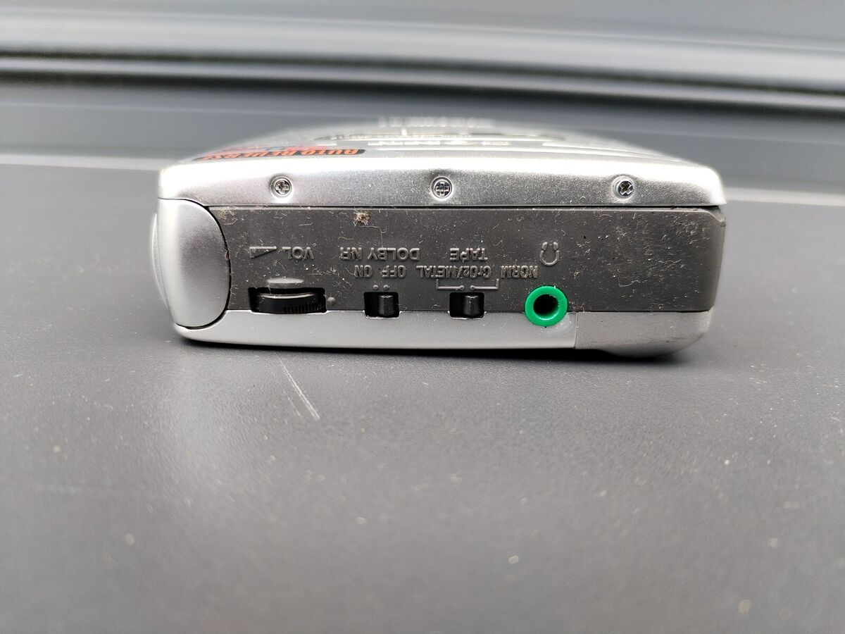 Sony WM-EX368 Walkman Personal Stereo Portable Cassette Sony WM-EX368 Walkman Personal Stereo Portable Cassette