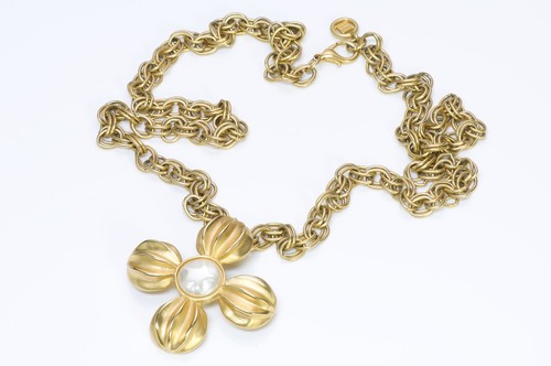 GIVENCHY Paris Gold Plated Pearl Flower 