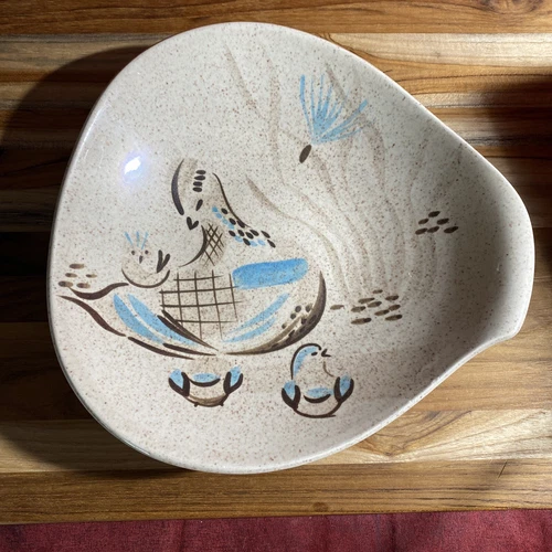 Vintage Red Wing Pottery Bob White Quail Vegetable Serving Dish