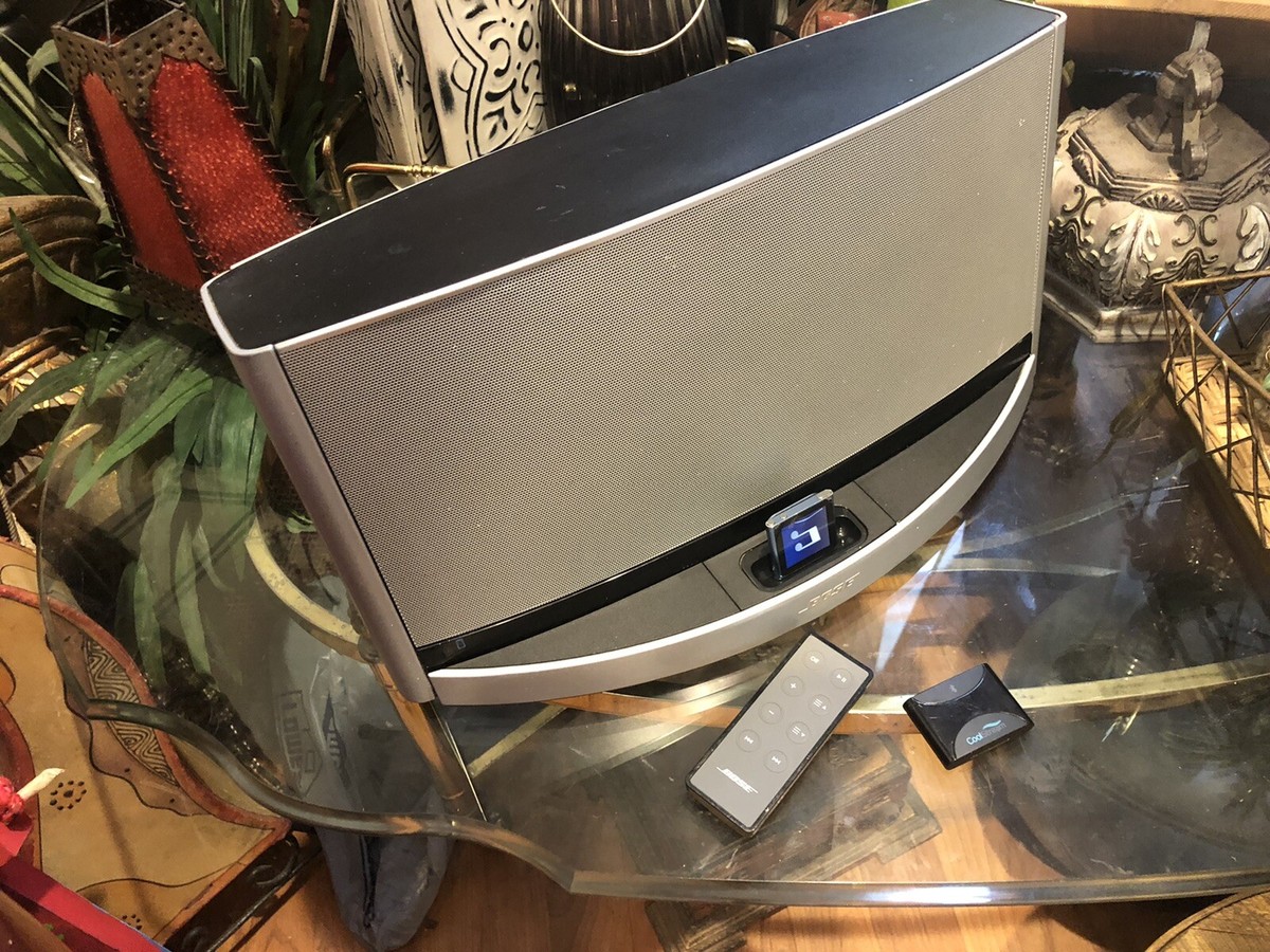 BOSE SoundDock 10 Speaker System For 30 Pin W Bluetooth Bose BOSE SoundDock 10 Speaker System For 30 Pin W Bluetooth Bose