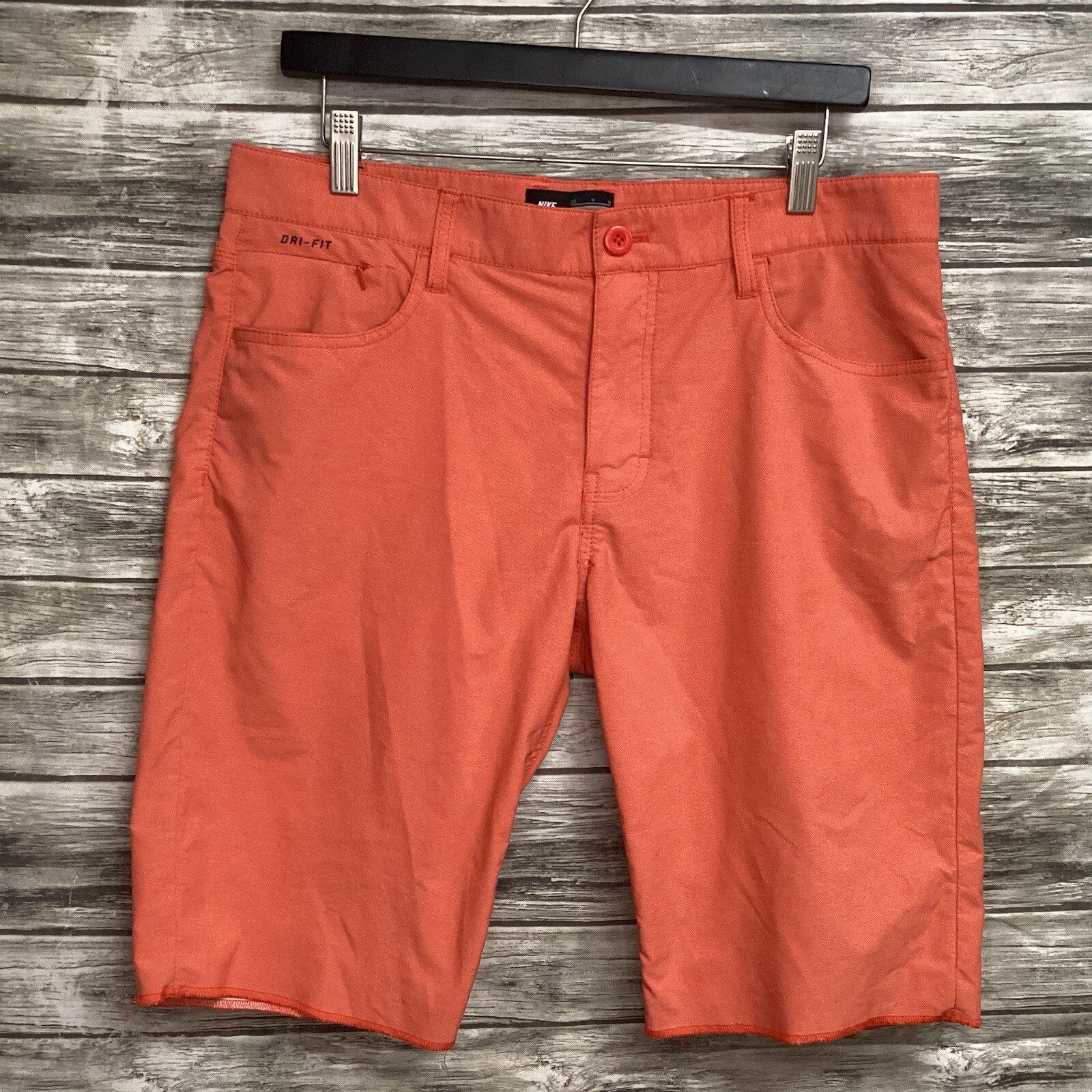 Nike Shorts Mens 32 Orange Salmon Dri-Fit SB Skateboard Golf Performance