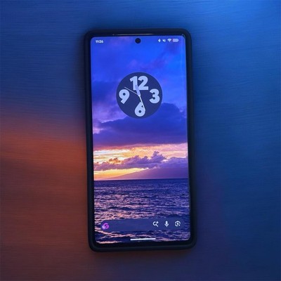Google Pixel 7 Pro Snow 128 GB Unlocked eSIM Only Broken Sim Tray With Sim Card