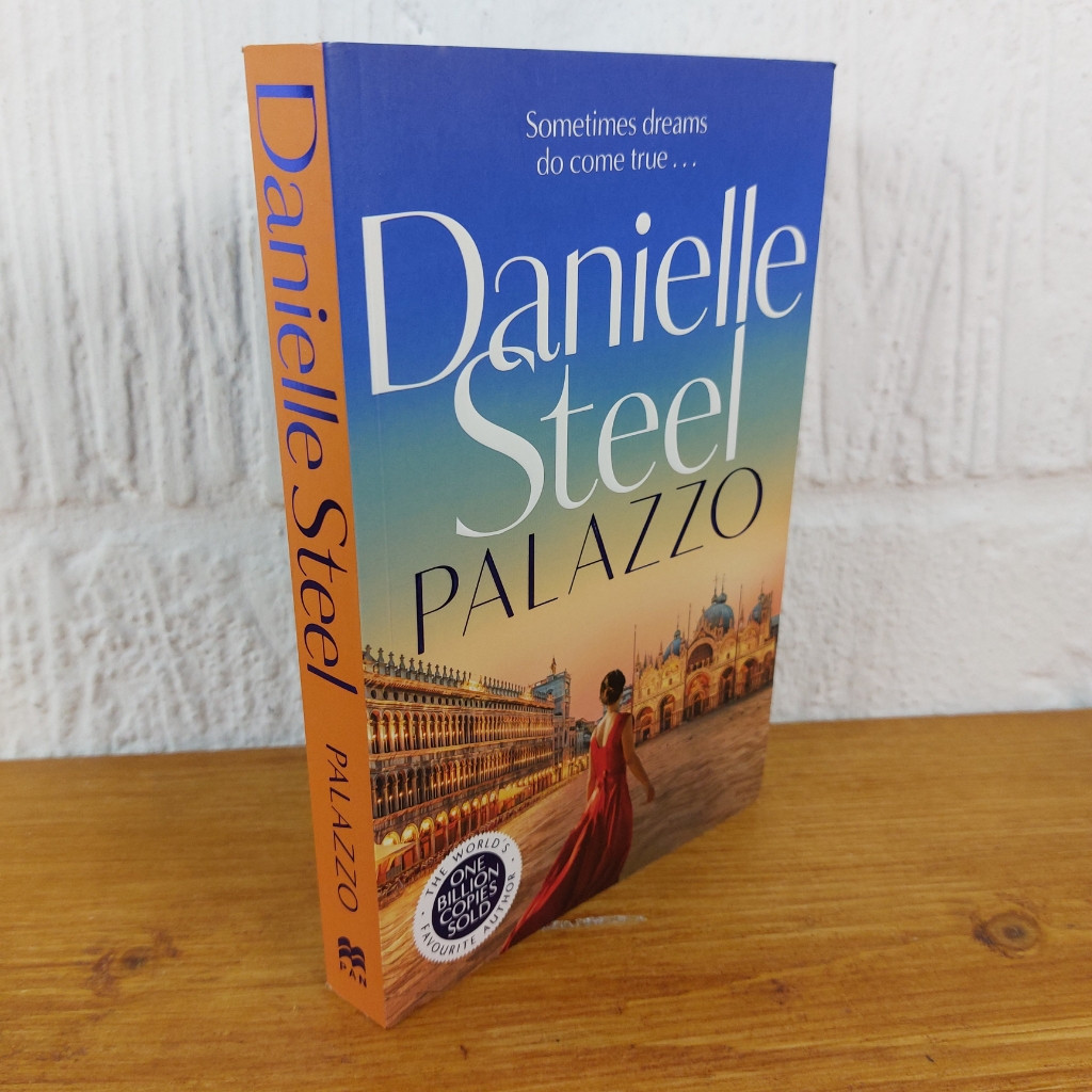 Palazzo: Escape to Italy with a Powerful Story of Love, Family and Legacy —...