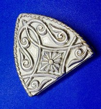 Replacement Arrow Shaped Engraved Swirl Silver Tone Belt Tip for 1.25" Buckle