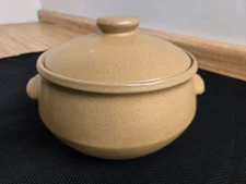 Vtg. Denby Ode 4 pint lidded serving bowl: 1960s.