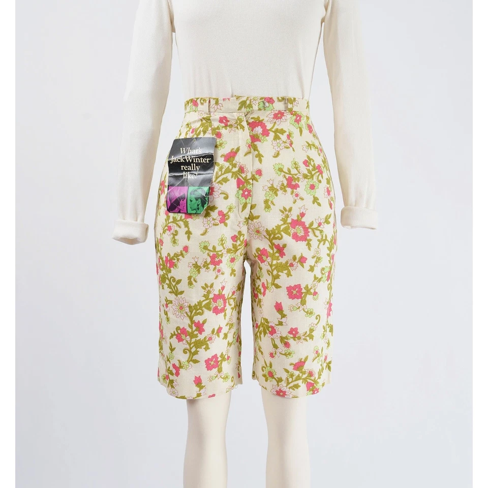 Винтажные шорты-бермуды длиной до колена с кремовым цветочным принтом 60-х с ремнем из запасов XS - Изображение 3 из 4