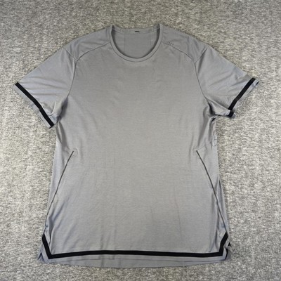 Lululemon Metal Tech Vent Shirt Mens Medium Gray Short Sleeve Reflective