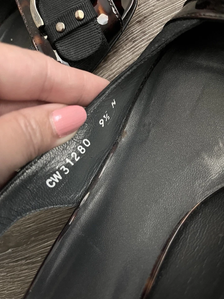 Stuart Weitzman Women's Black Buckle Open Toe Ballet Flat Shoes 9 1/2 N - Image 3 of 4