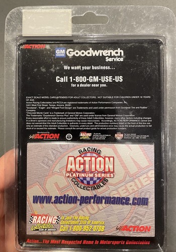 WARREN JOHNSON 1997 GM GOODWRENCH PLUS 1/64 ACTION NHRA PRO STOCK CAR 1/15,000 - Picture 3 of 3