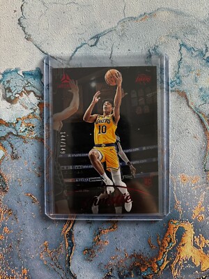 PANINI CHRONICLES 22/23 - LUMINANCE RED - MAX CHRISTIE /149 - LA LAKERS - #157