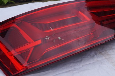 4m0945093 left rear tailgate light for AUDI Q7 (4MB)(03.2015-&GT 