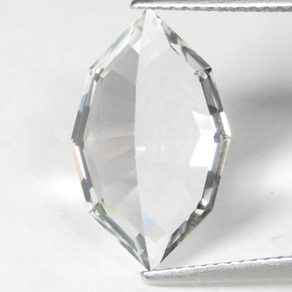9.55Cts WOW 100% Natural Amazing White Topaz 17.5x10.3mm Marquise Cut Loose Gem - Image 3 of 4