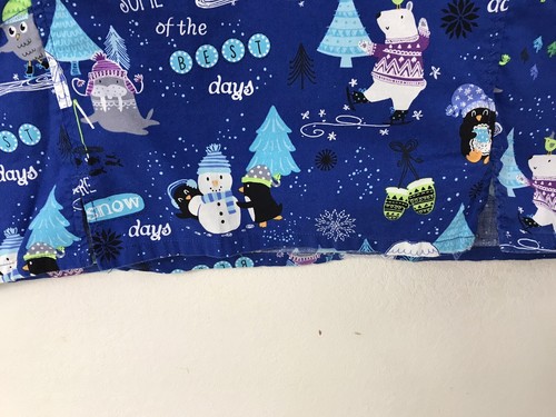 Scrubstar 3XL Front Seams & Slits 2 Pockets “Snow Days” Christmas 100% Cotton - Picture 5 of 11