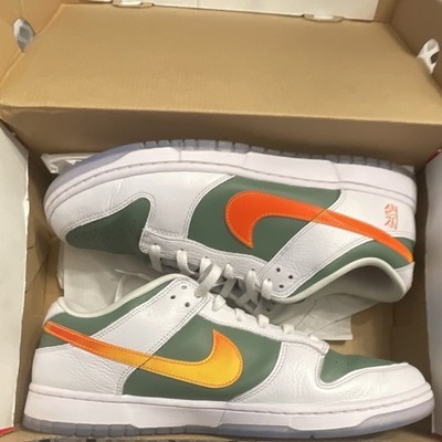 Pre owned Size 13m Nike Dunk Low SE NY VS NY, White Green Orange