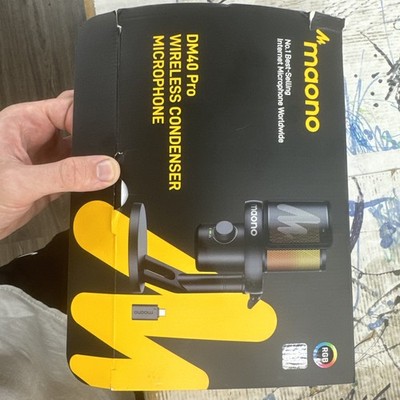 maono DM40 Wireless Condenser Microphone - Black