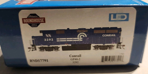 Athearn Roundhouse HO Scale GP40-2 Diesel Conrail #3292 DCC Ready - Picture 9 of 9