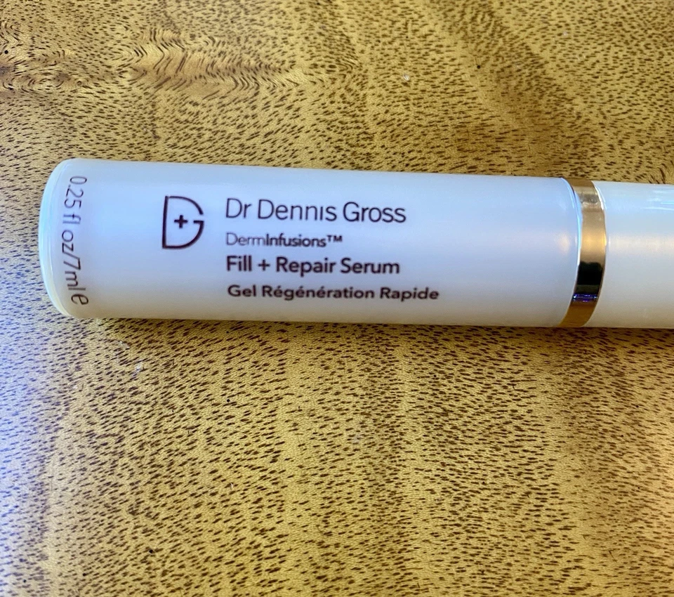 Dr Dennis Gross Derminfusions Relleno + Suero Reparador Tamaño de Viaje .25 fl oz / 7 ml Foto 2 de 2