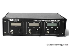 ThorLabs MDT690 3-Axis Piezo Controller