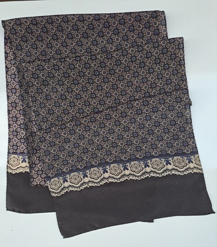 Vintage Men's Zero Geometric Patterned SILK Scarf (800E) - Picture 2 of 4
