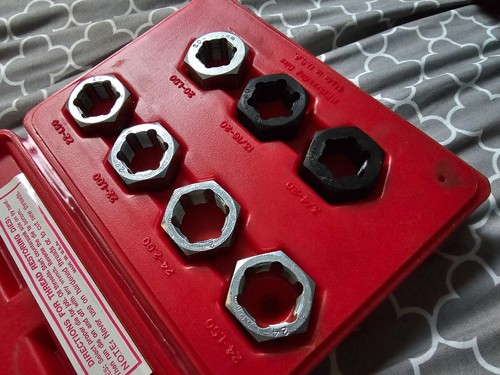 Matco Tools Spindle Rethreading Kit 7pcs Used - Picture 4 of 5