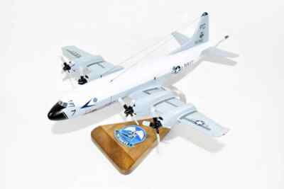 Lockheed Martin  P-3B Orion, VP-65 Tridents (1982), 18'' Mahogany Model