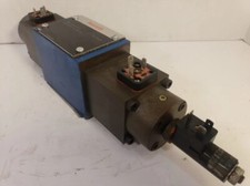 Rexroth 4WRE10V64-14/24K4/M Proportional Hydraulic Valve R900916323 New