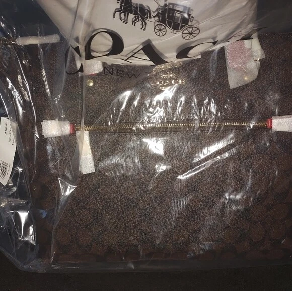 Punta con cerniera in tela nuova con etichette Coach Gallery 79609