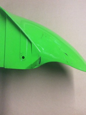 98 KAWASAKI ZX6R NINJA GREEN FRONT FENDER OEM #35004-1367-7F