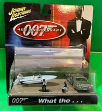 Johnny Lightning JAMES BOND 007 What the...American Flashbacks 1:64 40th Anniver