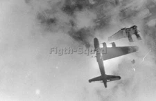 WW2 Picture Photo US B-17 bomber hitted by anti-aircraft fire  5442