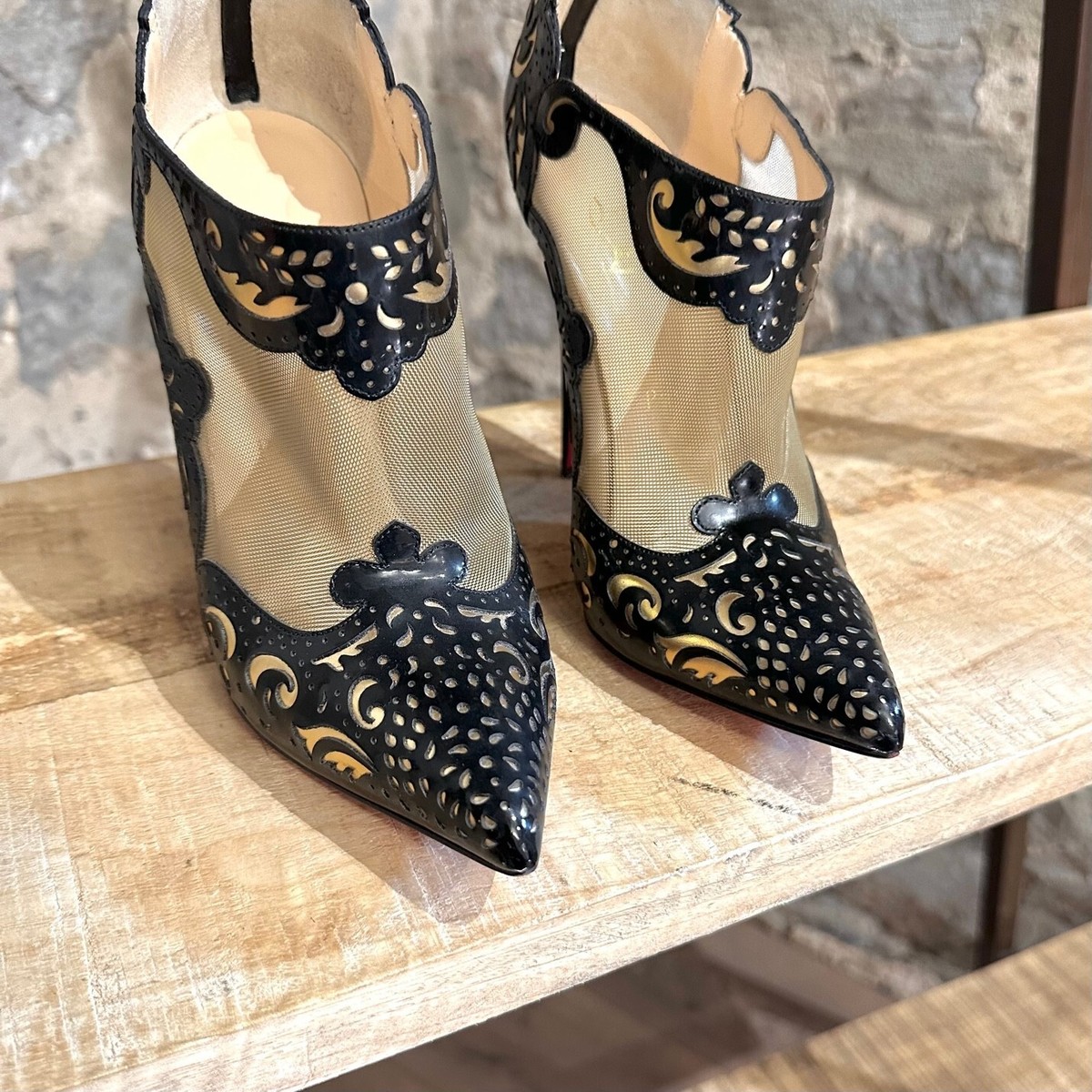 CHRISTIAN LOUBOUTINの靴♪ ** LAGOADONNA ** 120mm Christian Louboutin Lagoadonna 120 White Lace Up Platform