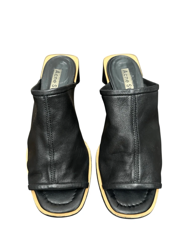 Mulas y zuecos de cuero Acne Studios Foto 3 de 4