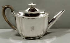 English Sterling Silver Teapot 1926 GEORGIAN MANNER