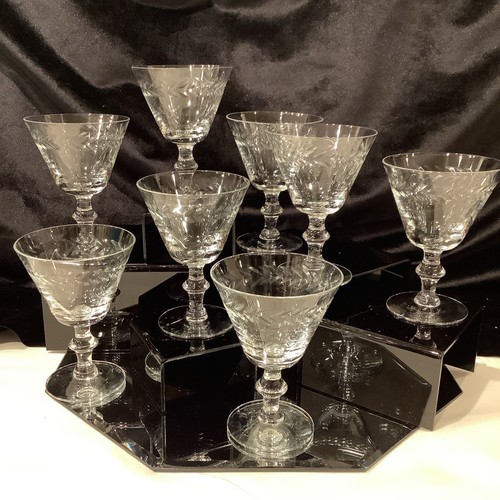 MINT CONDITION Morgantown Laurel Leaf Band Wine Vodka Cordial Glass - Set of 8 - Picture 2 of 10