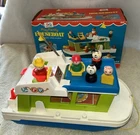 Vintage Fisher Price Little People  Family Play Family Houseboat #985 Incomplete