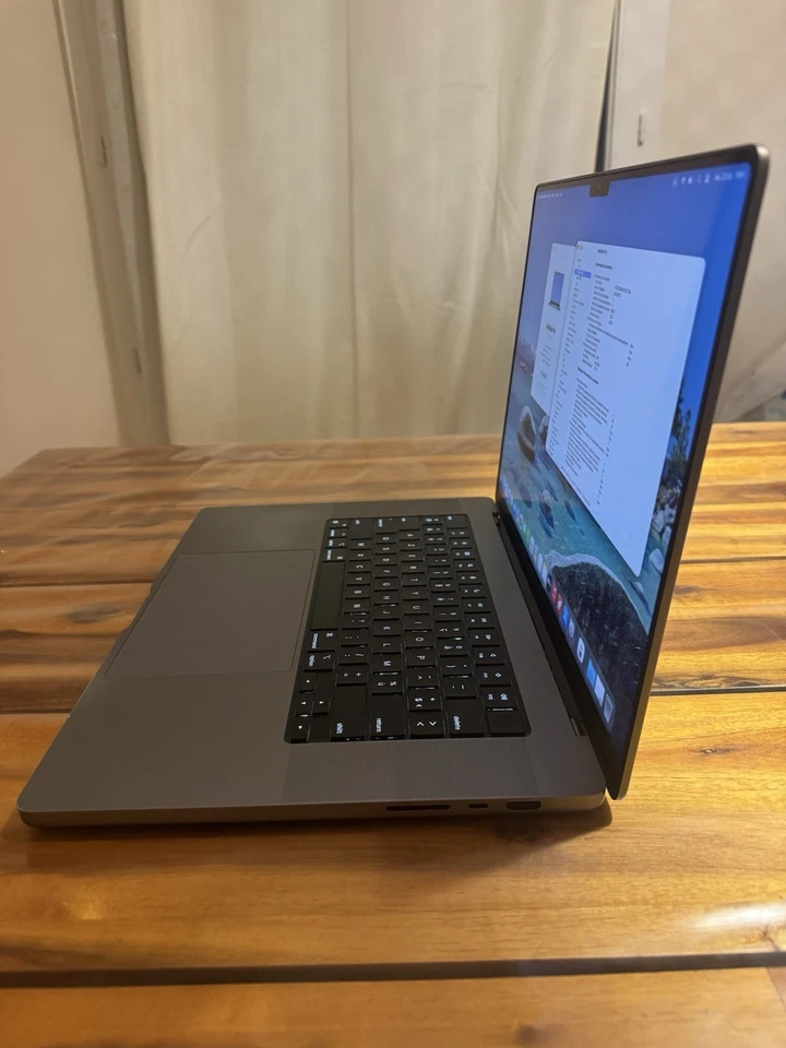 Apple MacBook Pro 16" M1 Pro · 32GB · 512GB, photo 3 sur 5