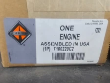 GENUINE NEW OEM INTERNATIONAL FAN DRIVE BELT TENSIONER 7100220C2