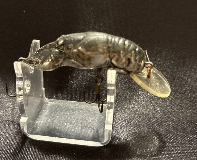 Rebel Vintage Crawfish Fishing Lure
