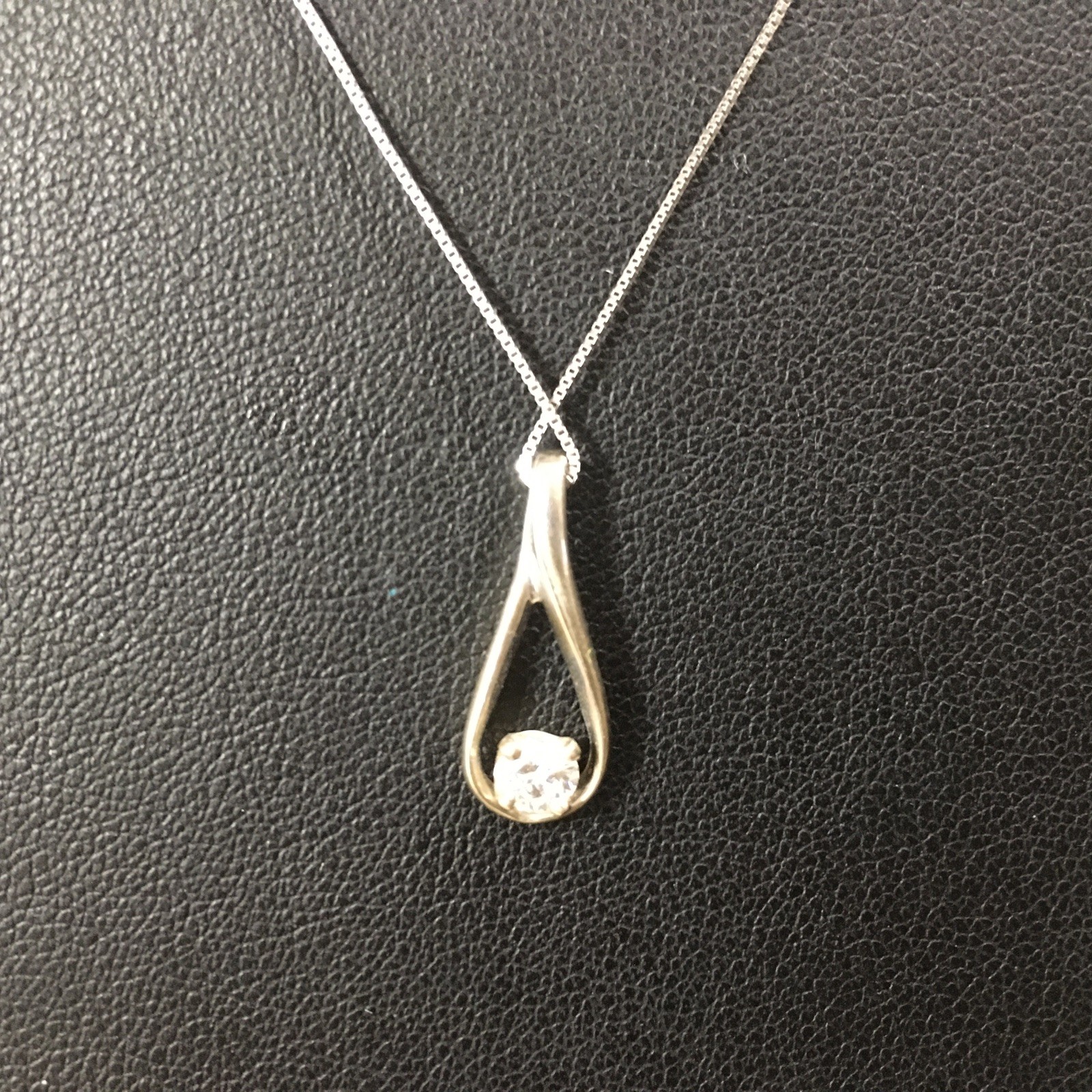 14K Solid White Gold 2.4 - Solid Necklace With Cl… - image 3