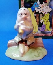 ROYAL DOULTON WALT DISNEY SNOW WHITE SEVEN DWARFS FIGURE SW15 SLEEPY MINT BOXED